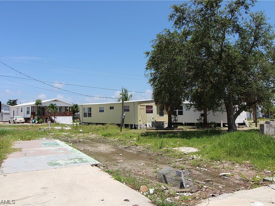 2nd image of 82 Emily Ln