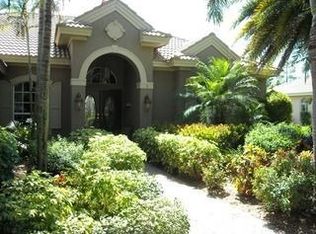 5865 Rolling Pines Dr, Naples, FL 34110