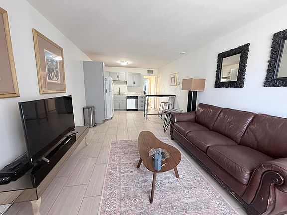 3rd image of 9651 Spyglass Ave Unit 3