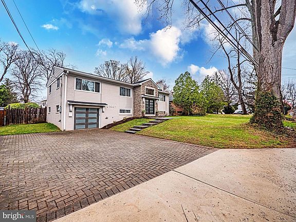 3rd image of 5807 Maiden Ln