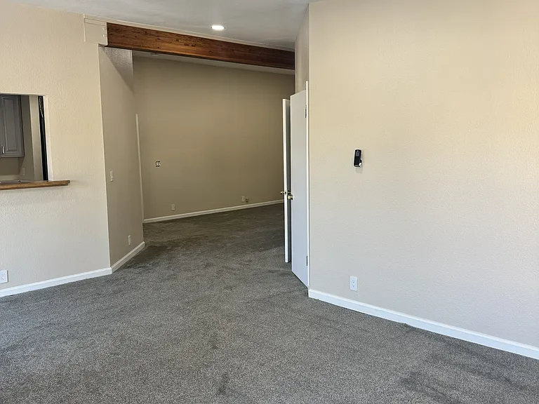 388 Santa Clara Ave — Photo 7