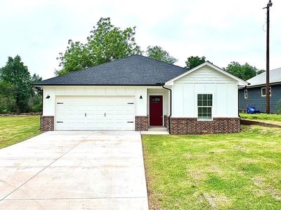 1918 E Springer Ave, Guthrie, OK, 73044