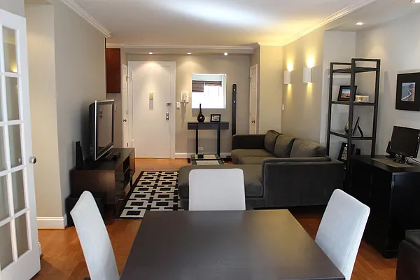 Sold by Real Direct | media 11