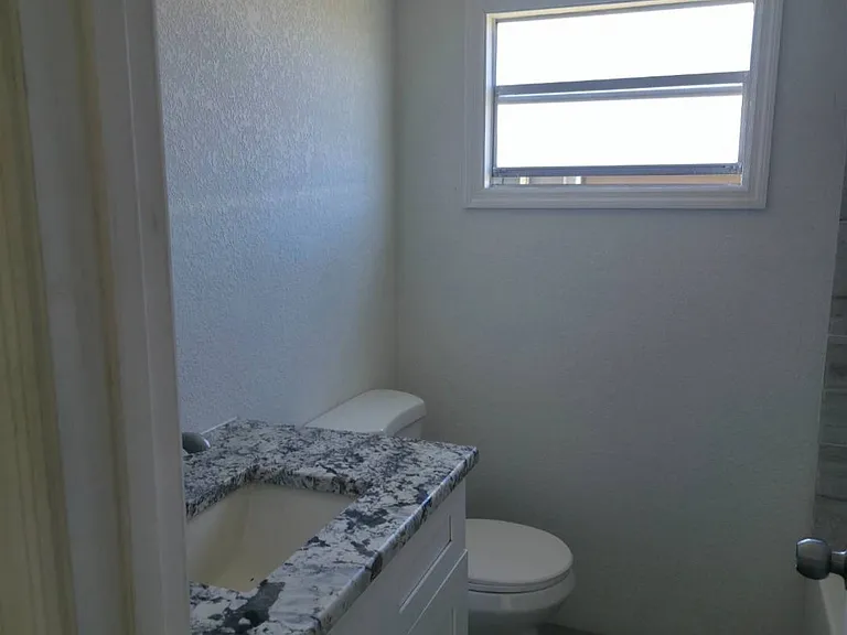2910 Hibiscus Run Ln — Photo 11
