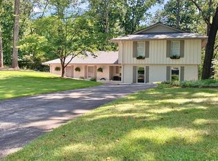 1105 Martin Ridge Rd, Roswell, GA 30076