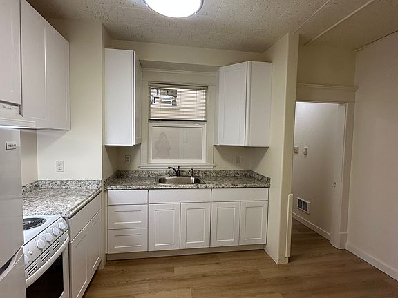 5th image of 69 Etruria St #A