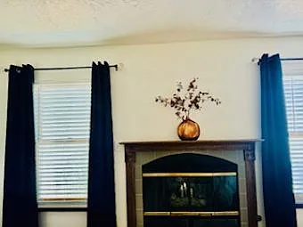 3 bed, 10890 sqft, $1,025 — Photo 3