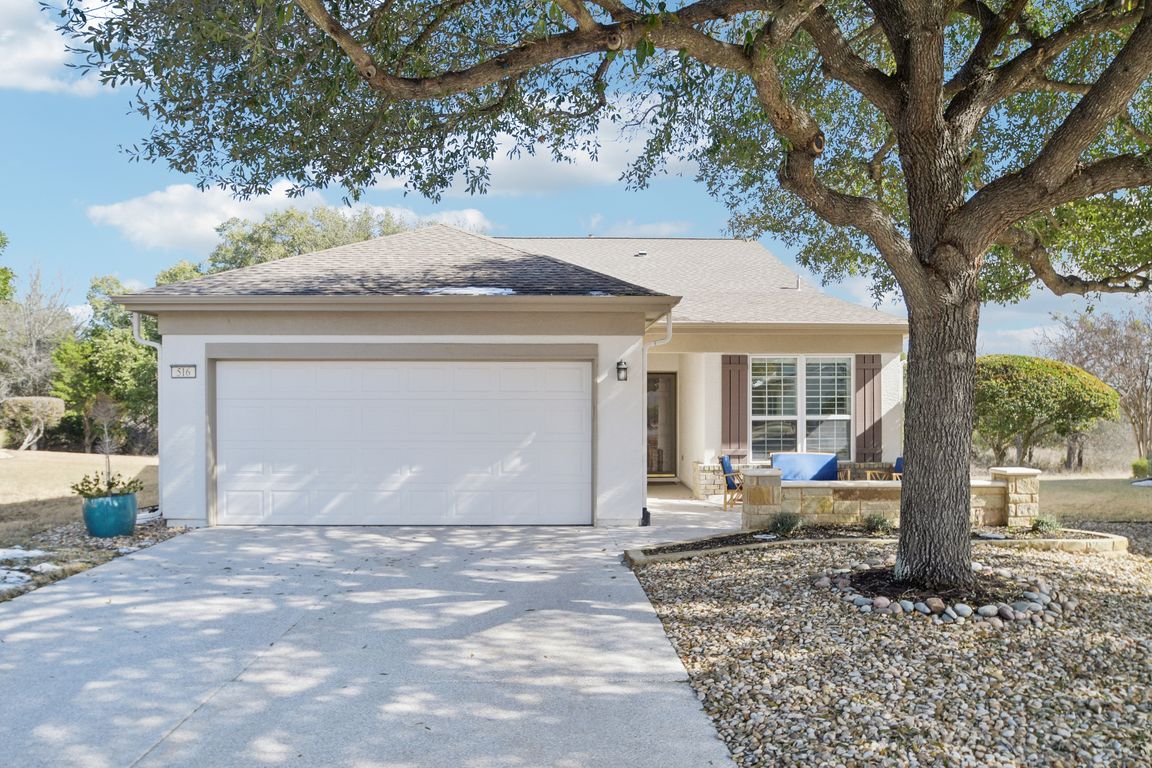 Sundance Ln-S3001-001.jpg