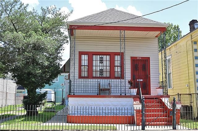 1st image of 1831 Peniston St