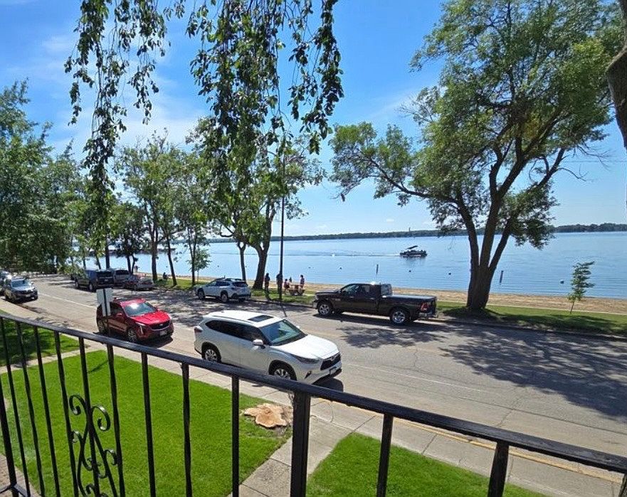 1st image of 308 W Lake Dr #308