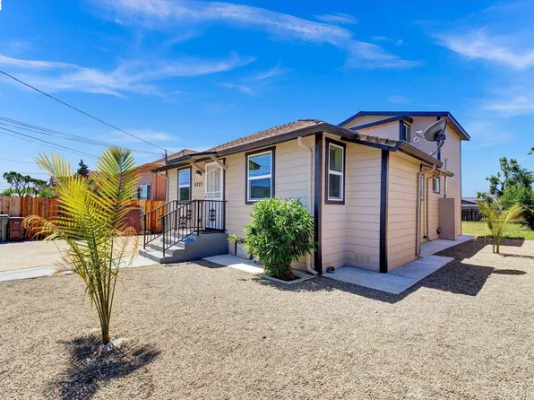 6225 Harmon Ave, Oakland, CA 94621