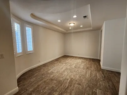 1160 Brighton Way — Photo 2