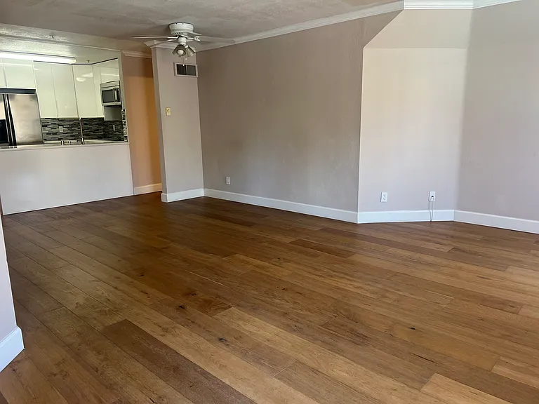 8889 Caminito Plaza Centro #7236 — Photo 6