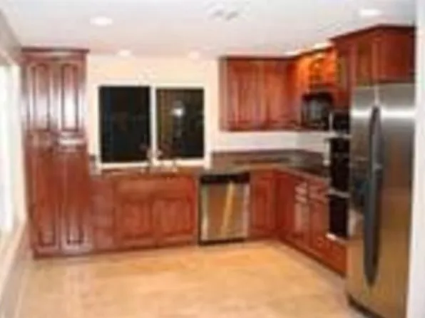 2615 Fire Mountain Dr, Oceanside, CA 92054