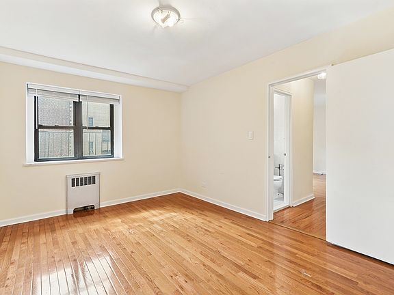5th image of 25-10 31st Ave #3G