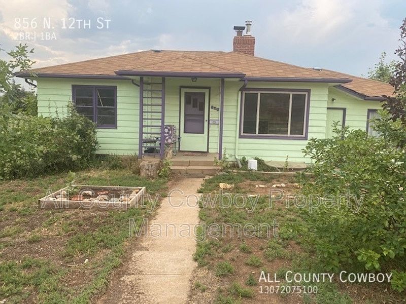 1st image of 856 N 12th St
