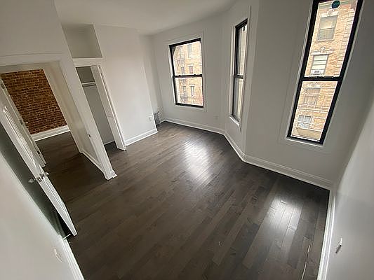 5th image of 554 W 148th St APT 42