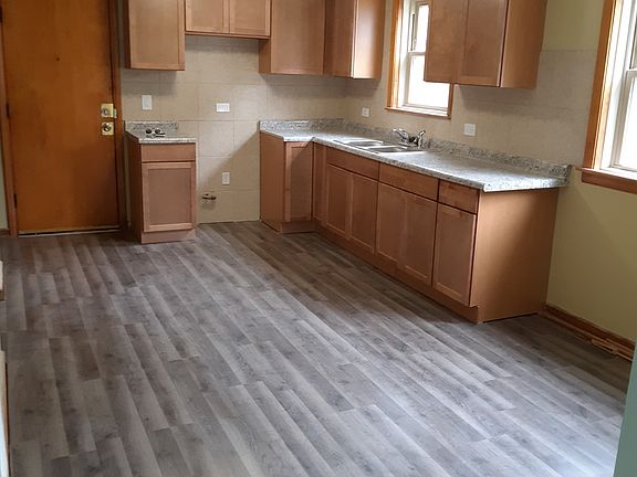 2nd image of 6757 S Rockwell St #0