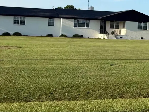 322 Baker Chapel Church Rd, Mount Olive, NC 28365