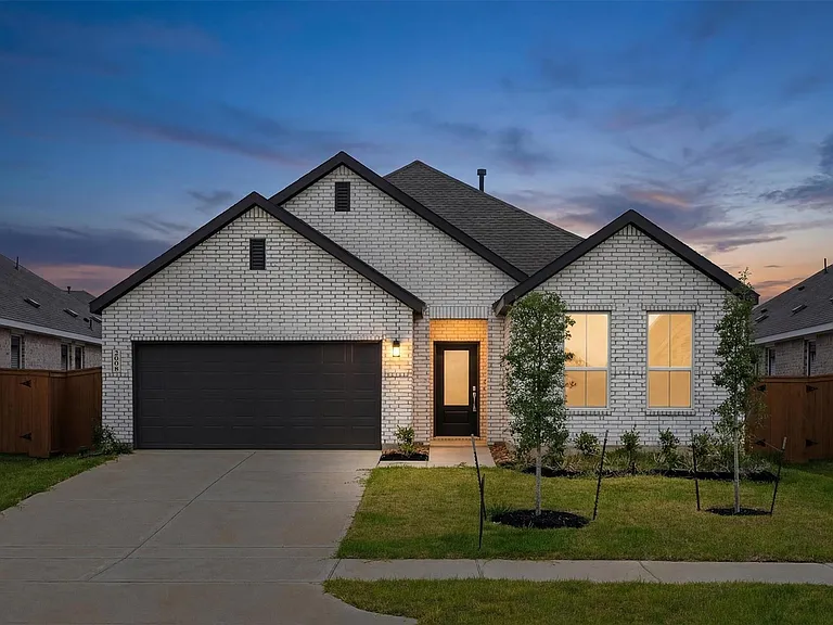 3009 Waterwood Pass Dr — Photo 1