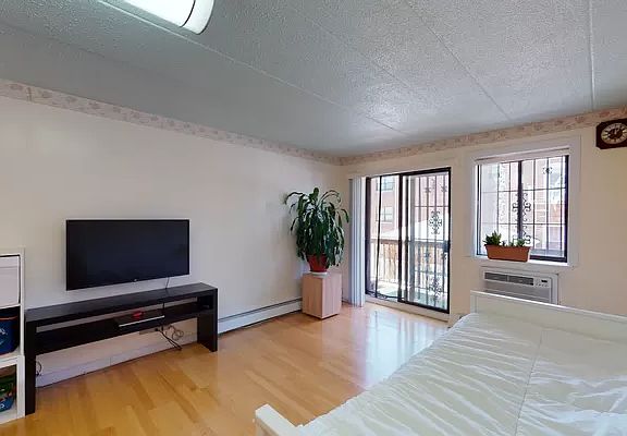 5th image of 43-04 158th St #1D