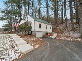 316 Powderhouse Rd, Vestal, NY 13850