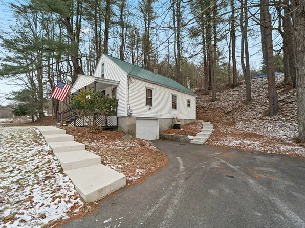 316 Powderhouse Rd, Vestal, NY 13850