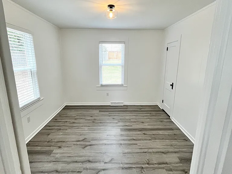 103 Buddin St — Photo 4
