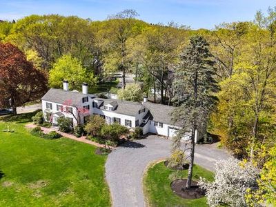 1303 Massachusetts Ave, Lexington, MA, 02420