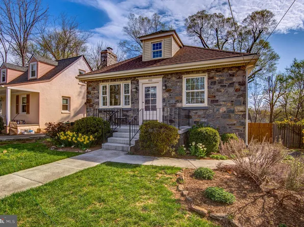 460 S Maple Ave, Purcellville, VA 20132