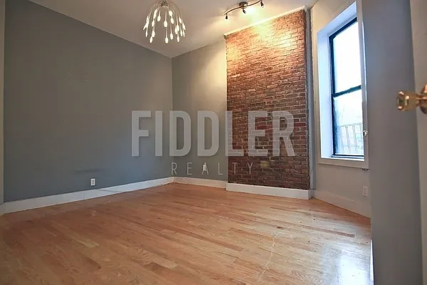 Rented by Fiddler Realty | media 11