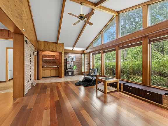 4th image of 5377 Park Lane Ct