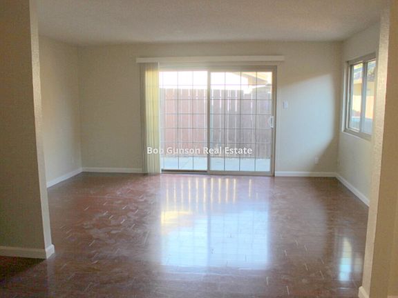 3rd image of 2312 Banyan Way