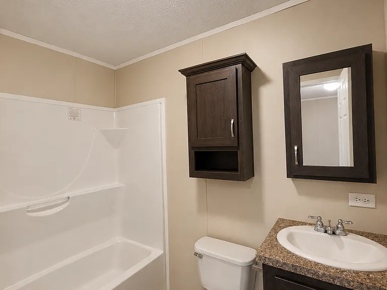 89 E Manor St #89B — Photo 3