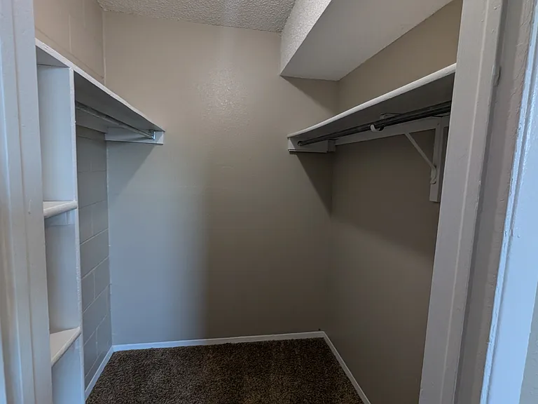 SAN MARCOS APARTMENTS — Photo 20