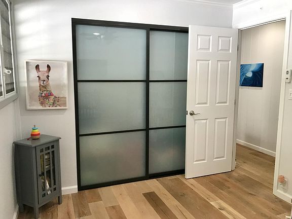 5th image of 403 Kawaihae St