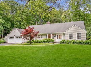 7 Wyngate Rd, Greenwich, CT 06830