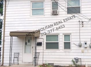 34214 Dayton Ct, Westland, MI 48186