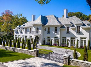 7 Carlton Road, Bronxville, NY 10708