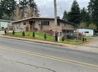 1655 Thompson Rd, Coos Bay, OR 97420