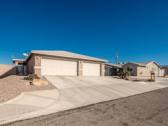 2nd image of 2321 Palisades Dr