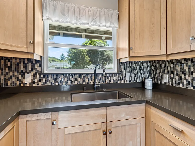 2613 Village Side Dr — Photo 7