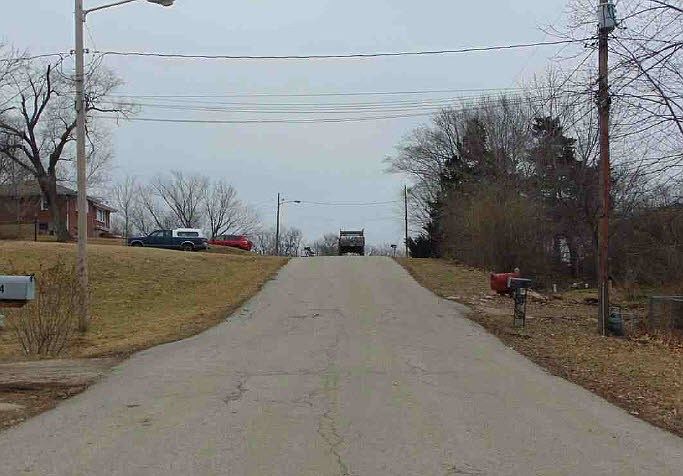 2nd image of 7444 Lyon Ave
