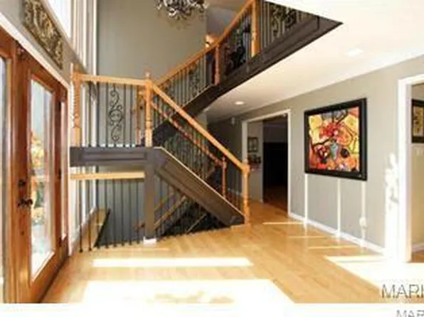 1863 Chamfers Farm Ct, Chesterfield, MO 63005