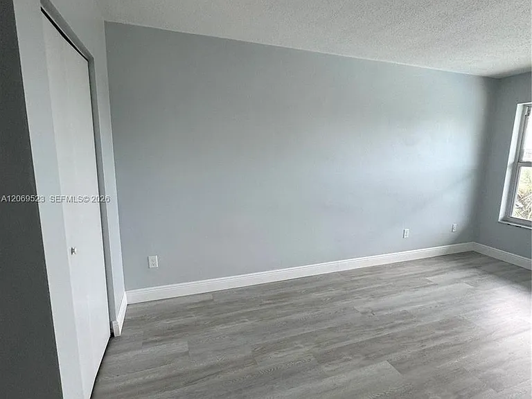 1398 NE 191st St #C305 — Photo 22