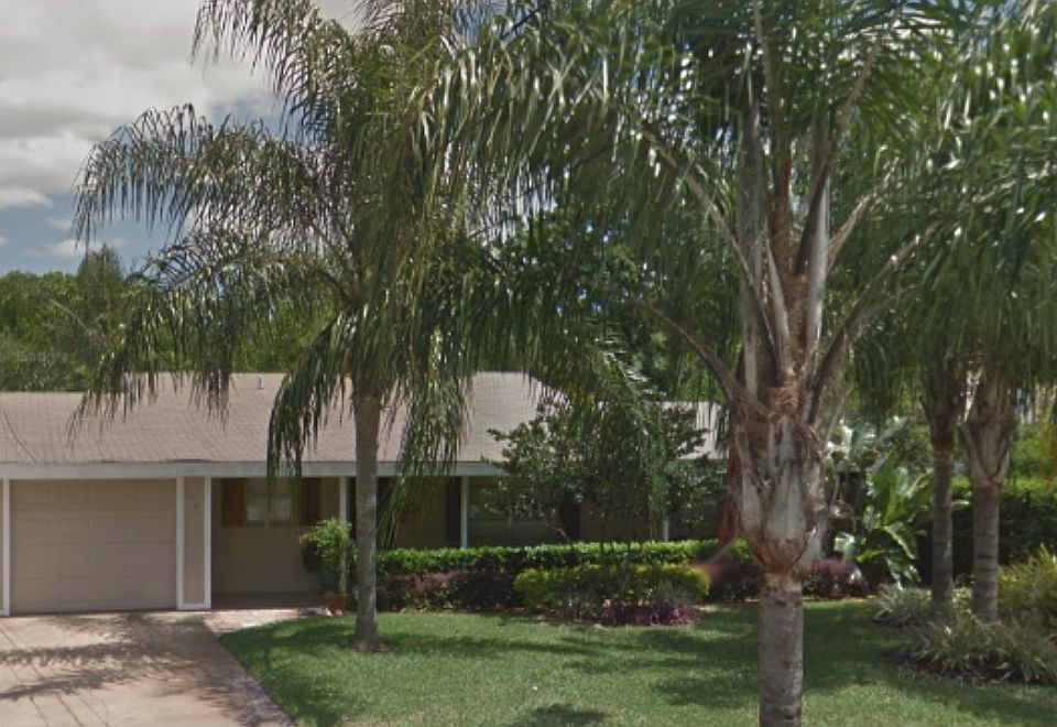 1st image of 575 Patricia Dr