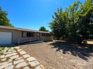 662 View Dr, Notus, ID 83656