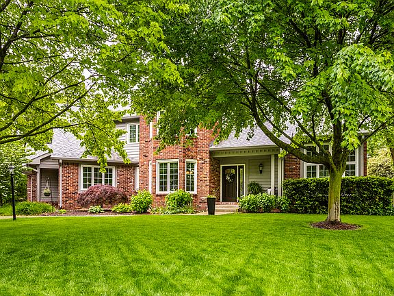 4th image of 665 Nottingham Ct