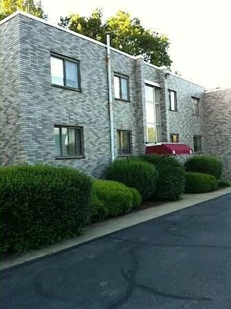 525 West St #1 Photo 1