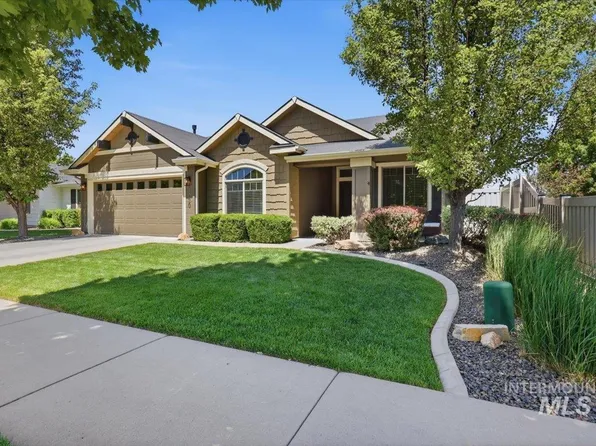 5020 W Los Flores St, Meridian, ID 83646